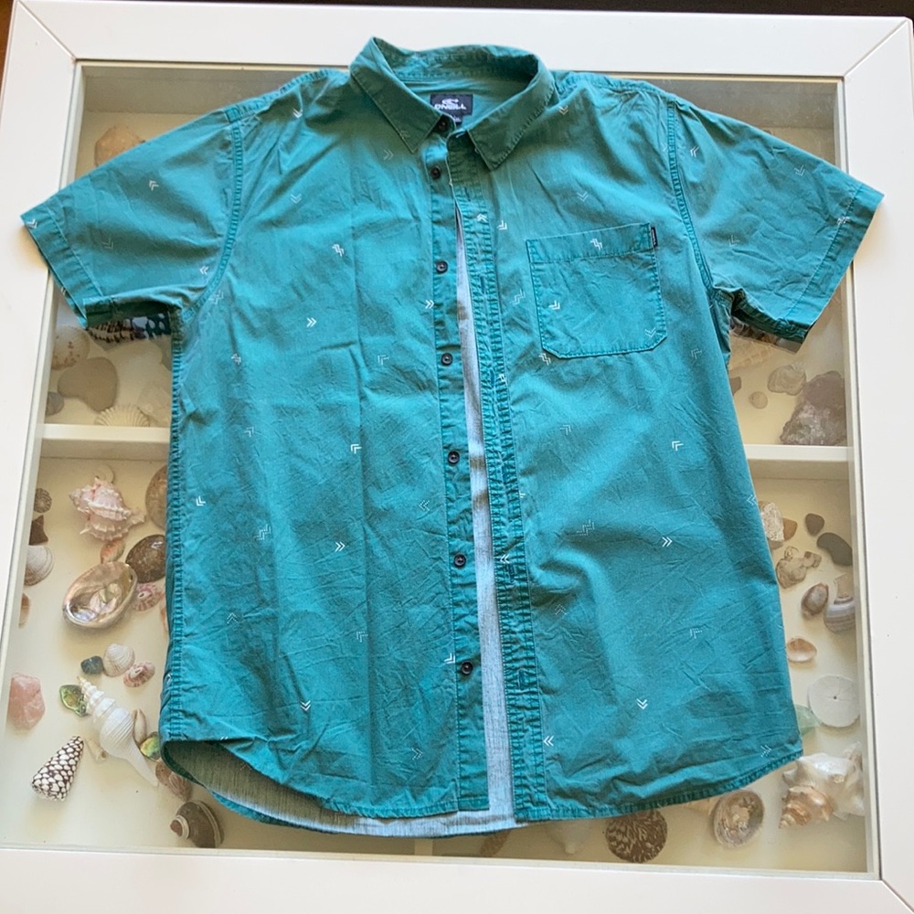 O’Neil Men’s button up. Sz L